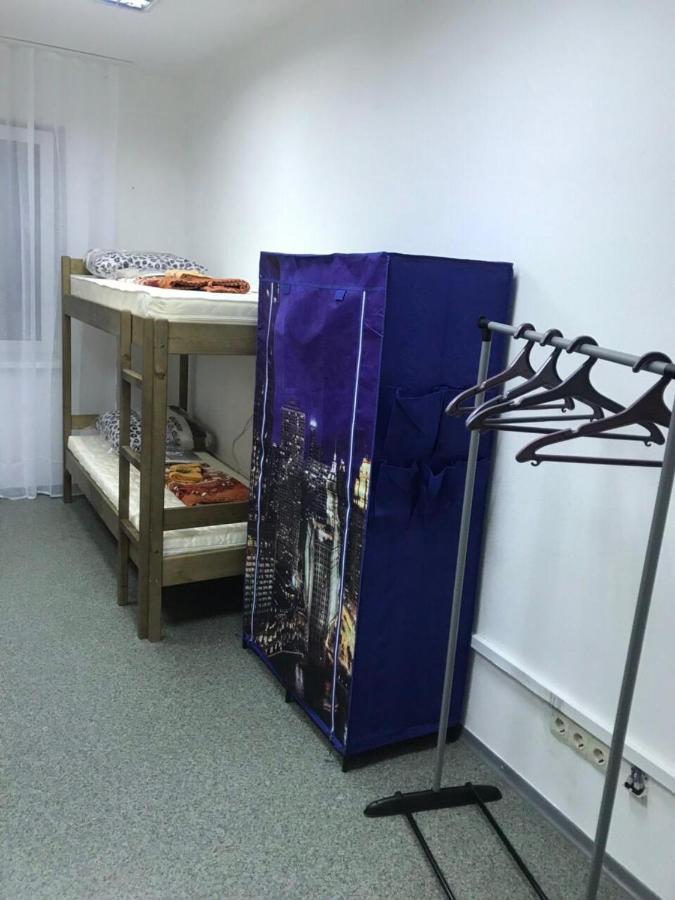 Ararat-Tarasa Shevchenka Hostel Kiev Esterno foto