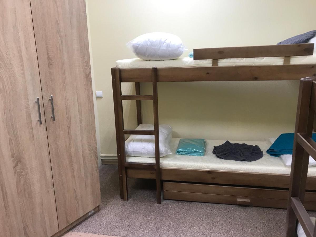 Ararat-Tarasa Shevchenka Hostel Kiev Esterno foto
